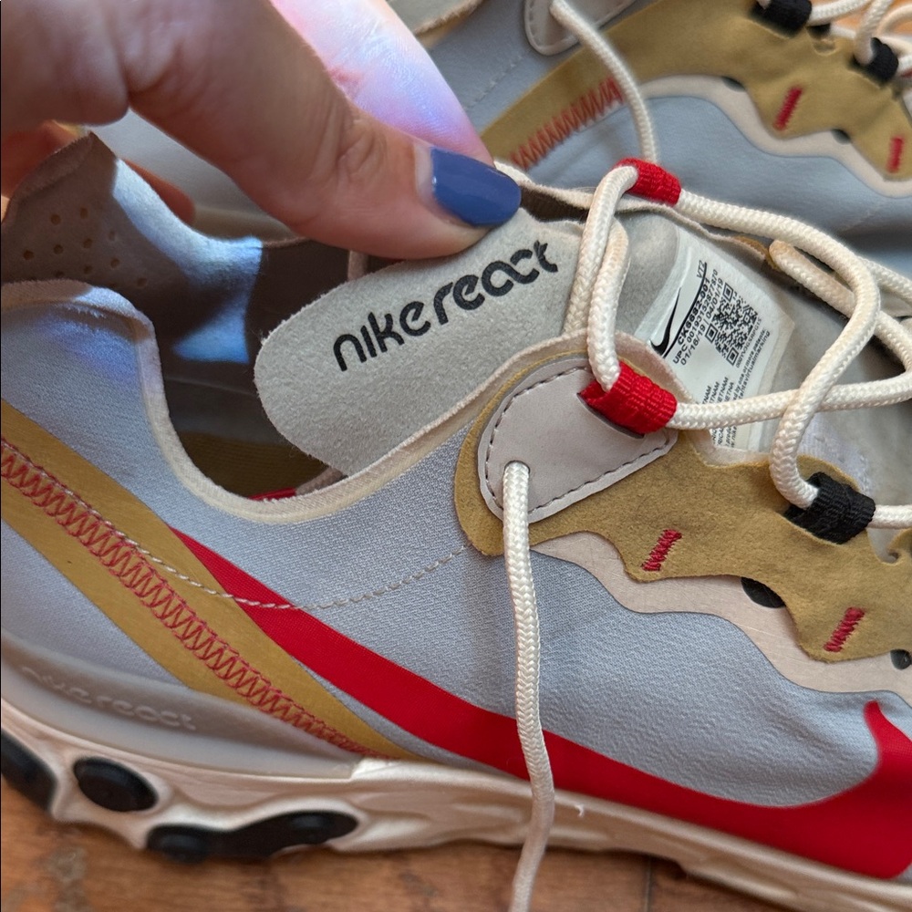 Nike Red and Cream Athletic Shoes - Picture 6 of 6